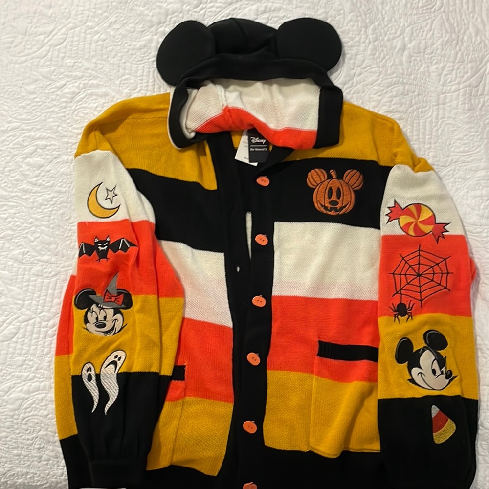 Her Universe Disney Halloween cardigan hoodie sweater Sz 1 new in package.